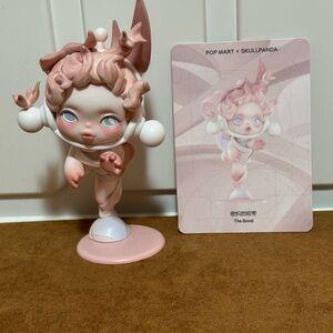 Pop Mart Skullpanda Figurine